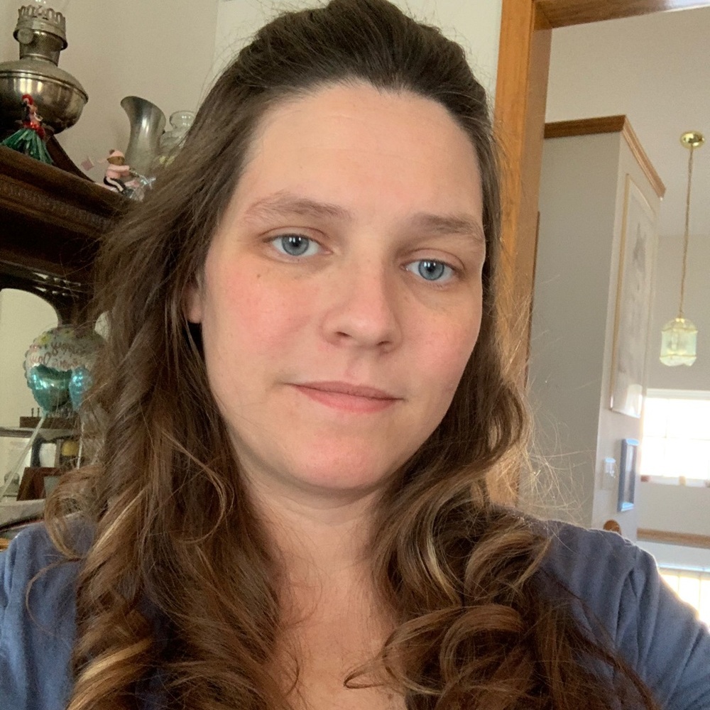 Meet your Posher, Rebekah